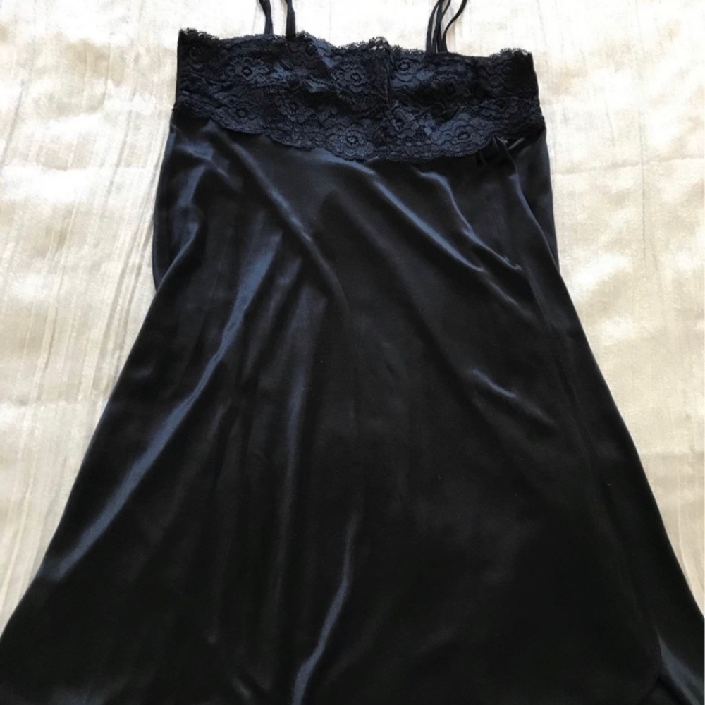 Nighty. Size Small-Medium - Picture 2 of 2